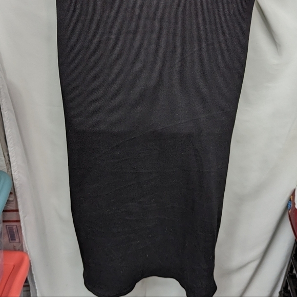 PrettyLittleThing NWT Ribbed Black Extreme Split Cap Sleeve Midi Dress Sz 16 - Picture 9 of 12